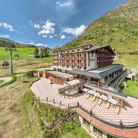 Hotel Almhof Galtuer Exterior photo