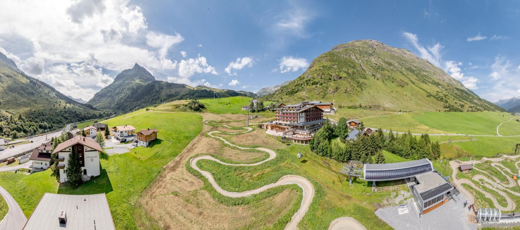 Hotel Almhof Galtuer Exterior photo